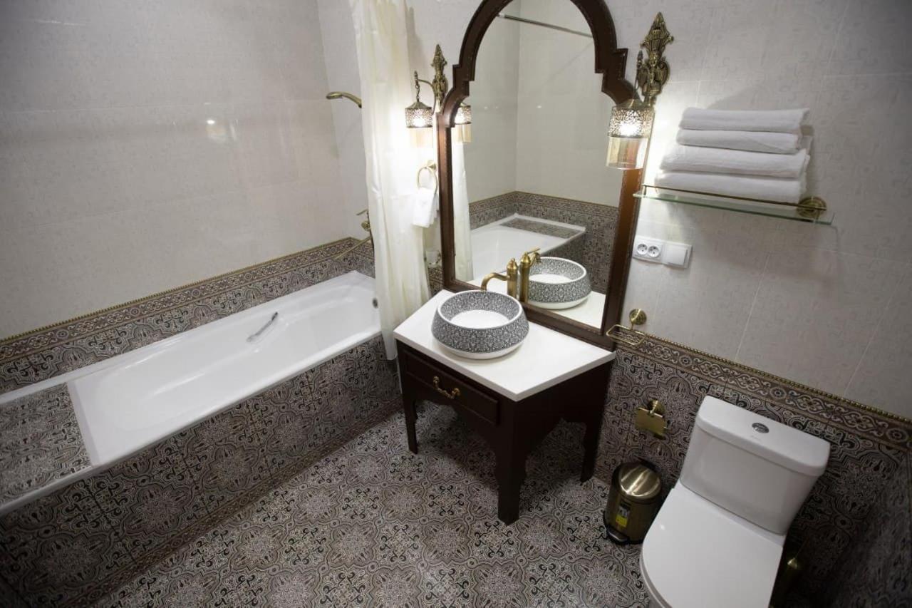 Hotel The Shahar à Tachkent Extérieur photo